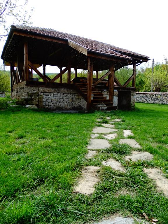 فندق Krai Potoka كروشونا المظهر الخارجي الصورة